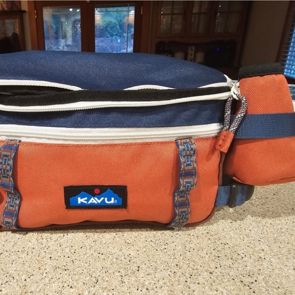 KAVU fanny pack